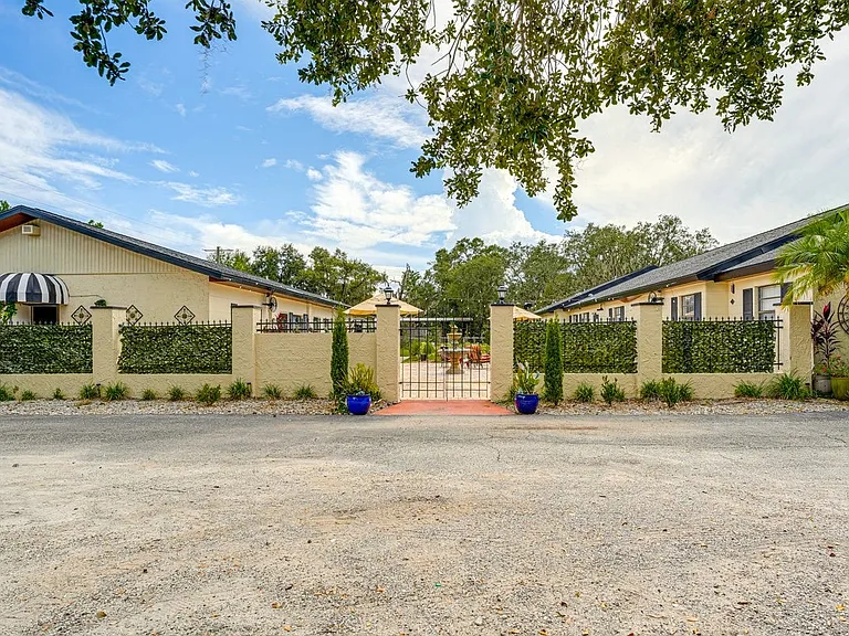 13042 Tarpon Springs Rd — Photo 6