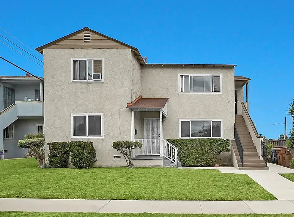 3 bed, 2250 sqft, $3,700 — Photo 1