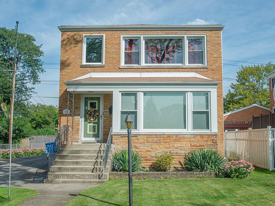 1st image of 1115 E Oak Ave