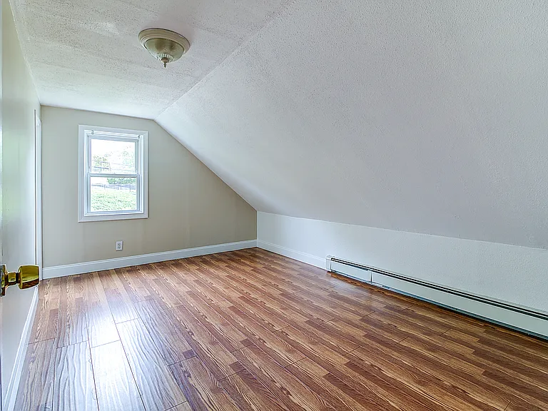 614 River Ave — Photo 22