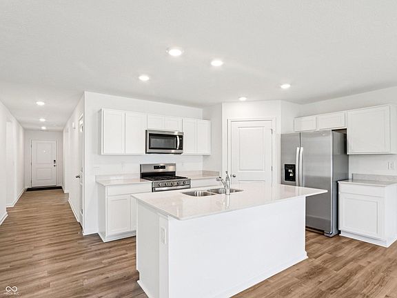 5th image of 1414 Bluebonnet Pl