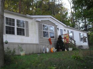 247 Clubhouse Dr, Donegal, PA 15628