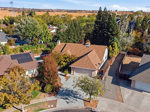 2nd image of 8 Shearwater Ct