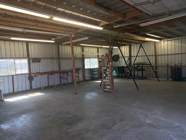 10704 State Highway 185 S — Photo 64