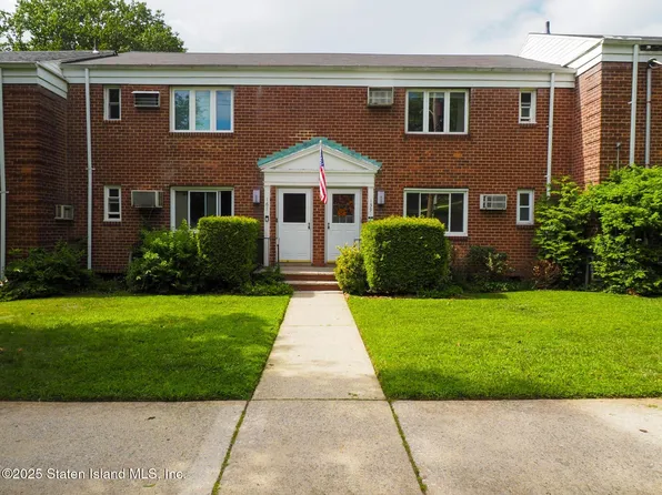 159 Arlo Rd #A, Staten Island, NY 10301