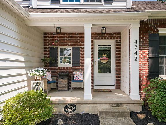 2nd image of 4742 Bosk Dr #4742