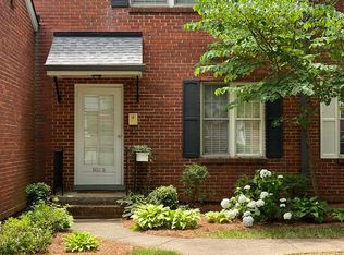 2621 Greenbrier Rd APT B, Winston Salem, NC 27104