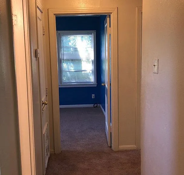 806 Carlisle Ave — Photo 8