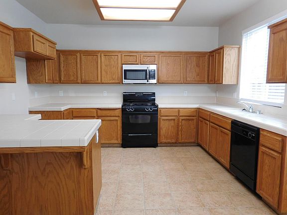 3rd image of 5294 W Norwich Ave