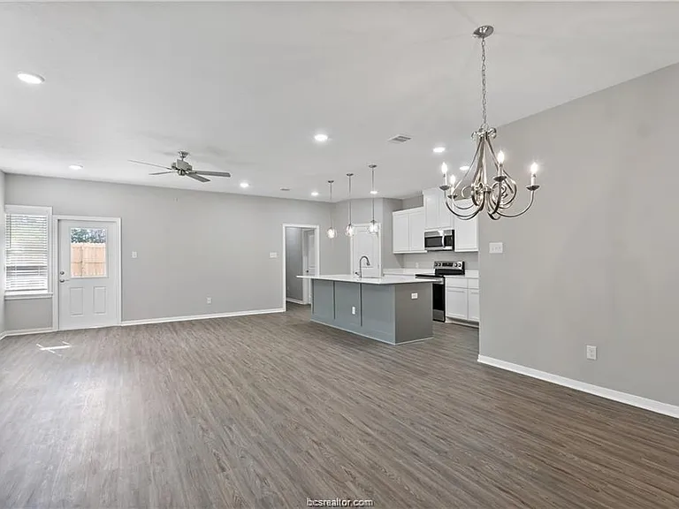 2509 Shady Route Ln — Photo 5