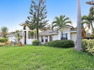 19660 SW 135th Ave, Miami, FL 33177