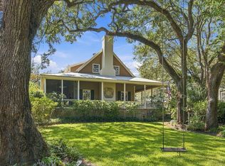 143 Live Oak Dr, Mount Pleasant, SC 29464
