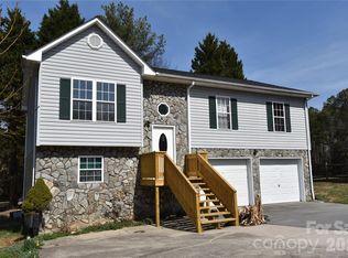 151 Cedar Valley Rd, Hudson, NC 28638