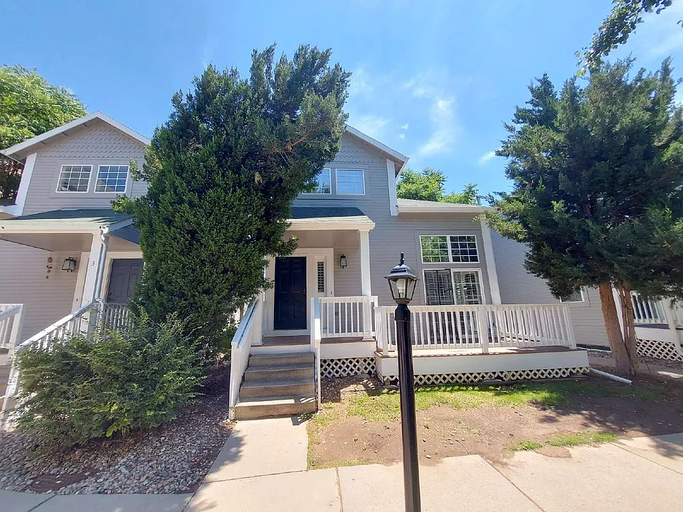 2080 S Josephine St #4
