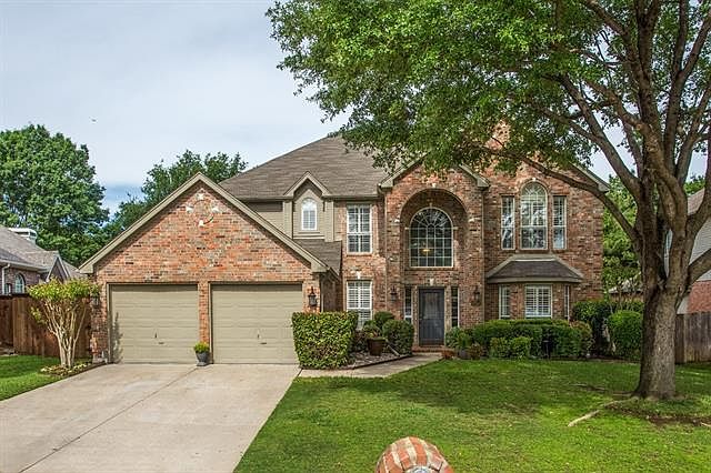 1st image of 2713 Crepe Myrtle Dr