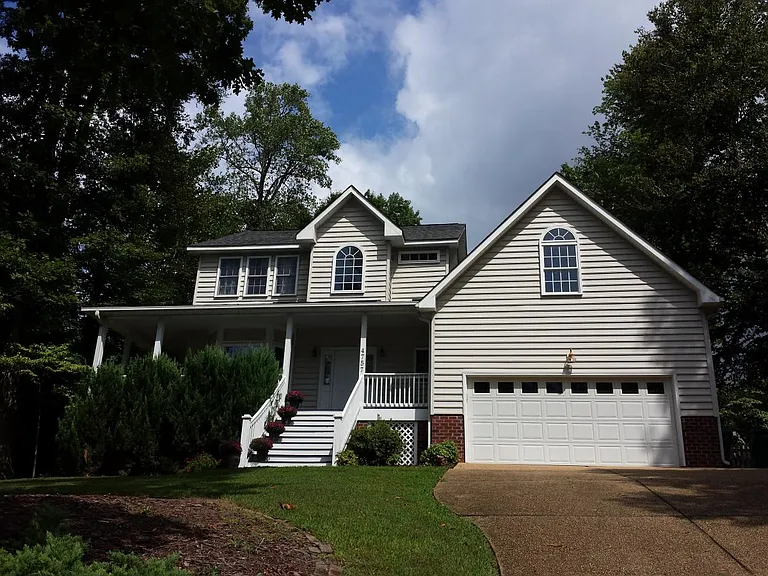4757 Bristol Cir — Photo 1