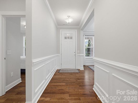 3rd image of 108 Helton Ln