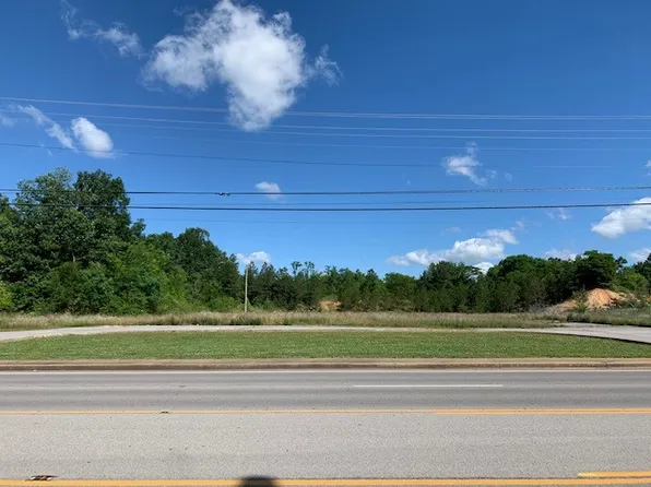 511 E Main St, Hohenwald, TN 38462