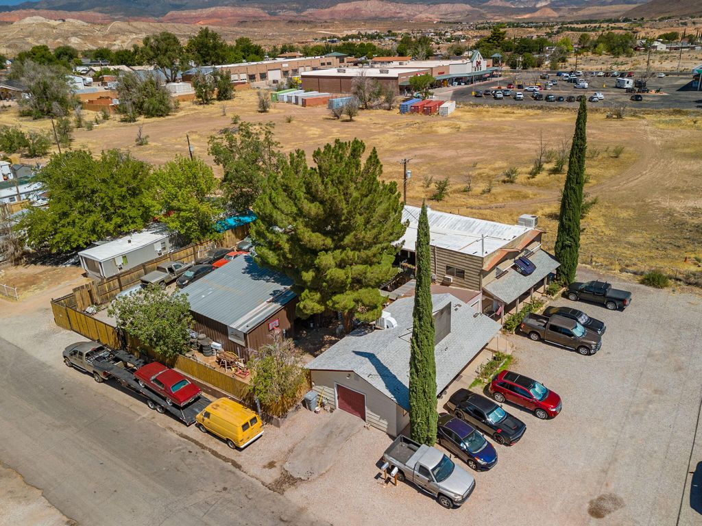 385 N State St, La Verkin, UT - View 6