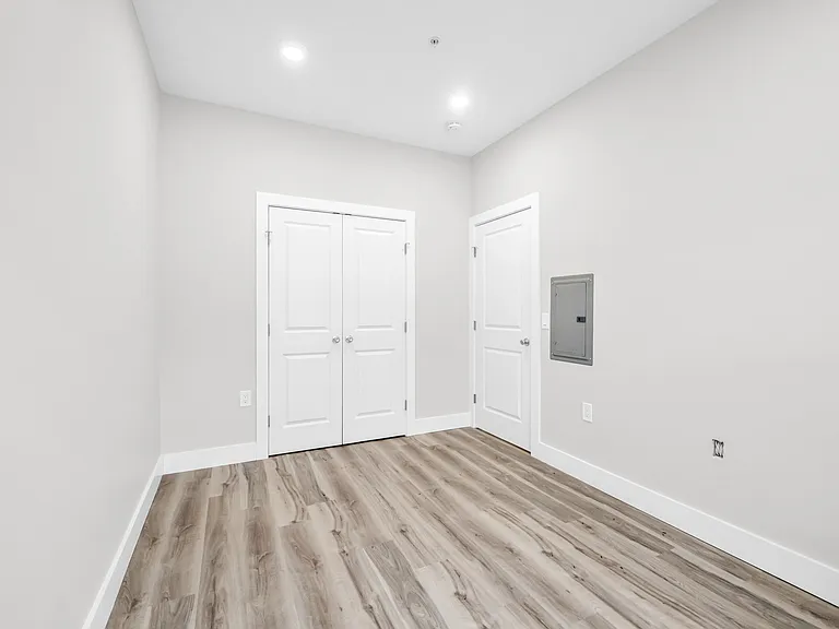 66 Mount Prospect Ave #4 — Photo 9