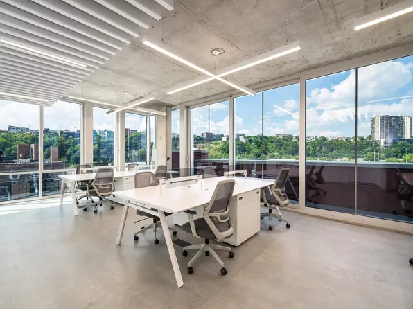 1427 Grand Street image 4 of 22