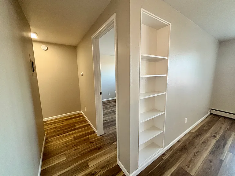 1120 Ann St #11 — Photo 8