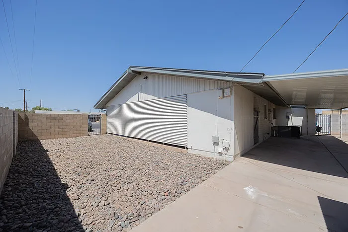 617 E Brown Rd — Photo 20