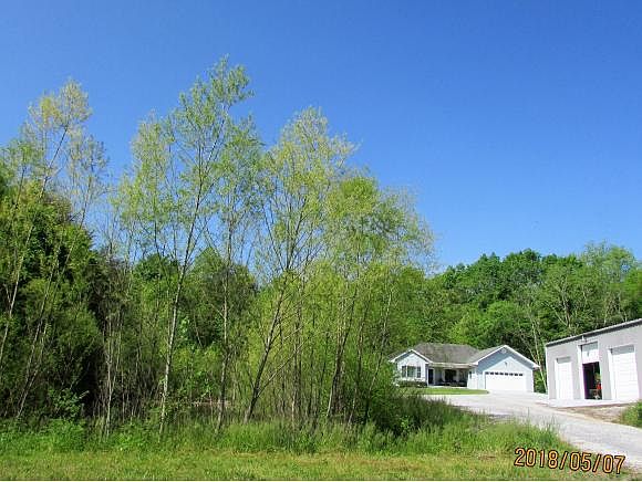 1st image of 323 Chippendale Ln