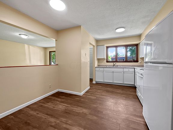 5th image of 5233 Jameson Dr