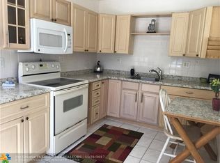 489 Manchester St, Boca Raton, FL 33487