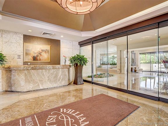 4th image of 1000 W Island Blvd APT 2108