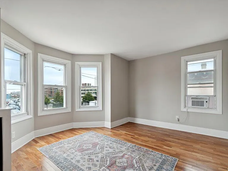 2242 E Allegheny Ave #2 — Photo 12