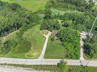 300 Cleveland St, Chelsea, MI 48118