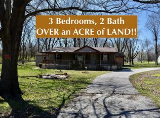 800 Veterans Memorial Dr, Staunton, IL 62088