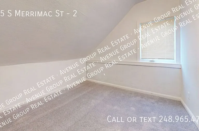 105 S Merrimac St #2 — Photo 5