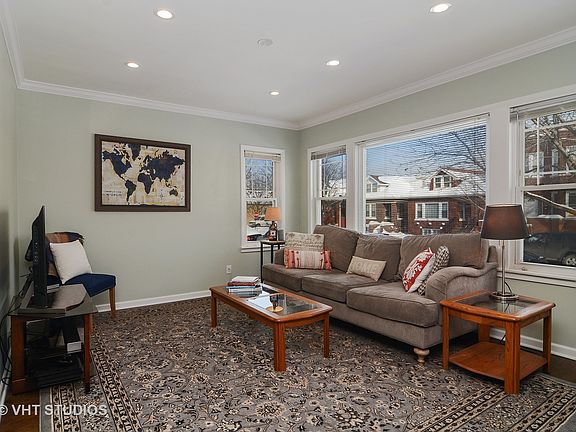 2nd image of 4044 N Marmora Ave