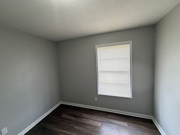 3rd image of 4169 Double Tree Rd