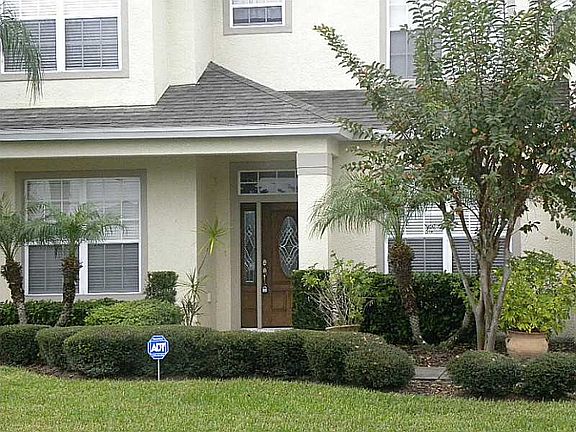 3rd image of 3198 Wax Myrtle Ct