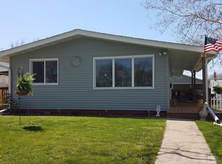 405 Ballard St, West Burlington, IA 52655