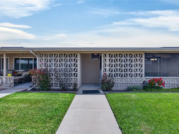 1690 Interlachen Rd #M12-42j, Seal Beach, CA 90740
