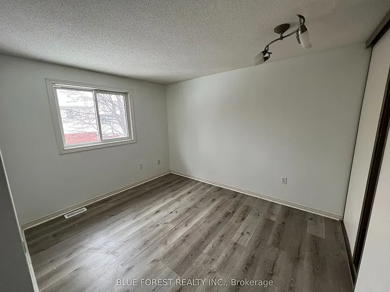 70 Chapman Ct #42 — Photo 10