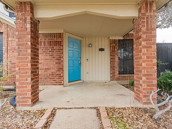 2nd image of 6213 Los Altos Dr