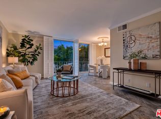 100 S Doheny Dr APT 402, Los Angeles, CA 90048