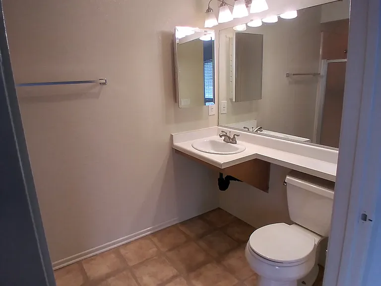 5101 E Anaheim St #303 — Photo 4
