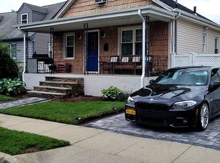 35 Andrews Ave, Roosevelt, NY 11575