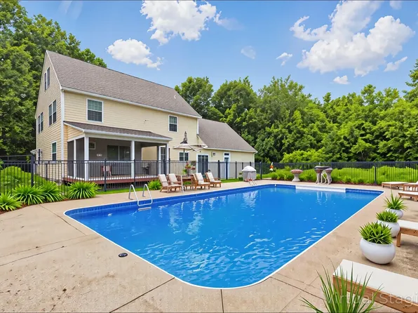8 Rileys Run, Berwick, ME 03901