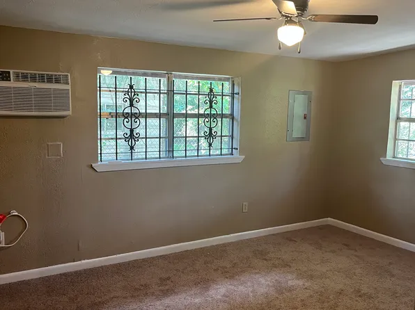 4310 Cole Pl, Shreveport, LA 71109