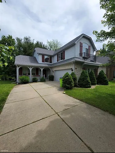 5628 Versailles Ave Photo 1