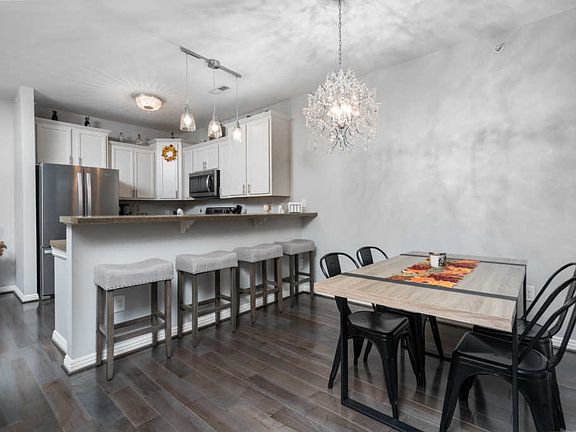 5th image of 2551 W Colonial Woods Dr #1316