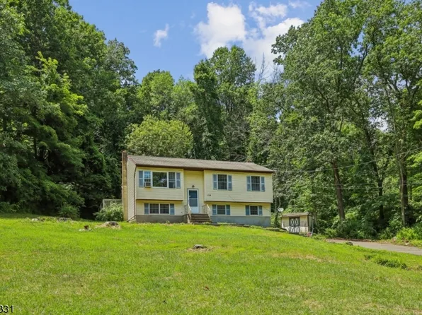 154 Cork Hill, Franklin, NJ 07416